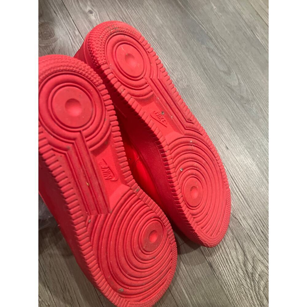 Nike Air Force 1 Low
Triple Red - Picture 5 of 6